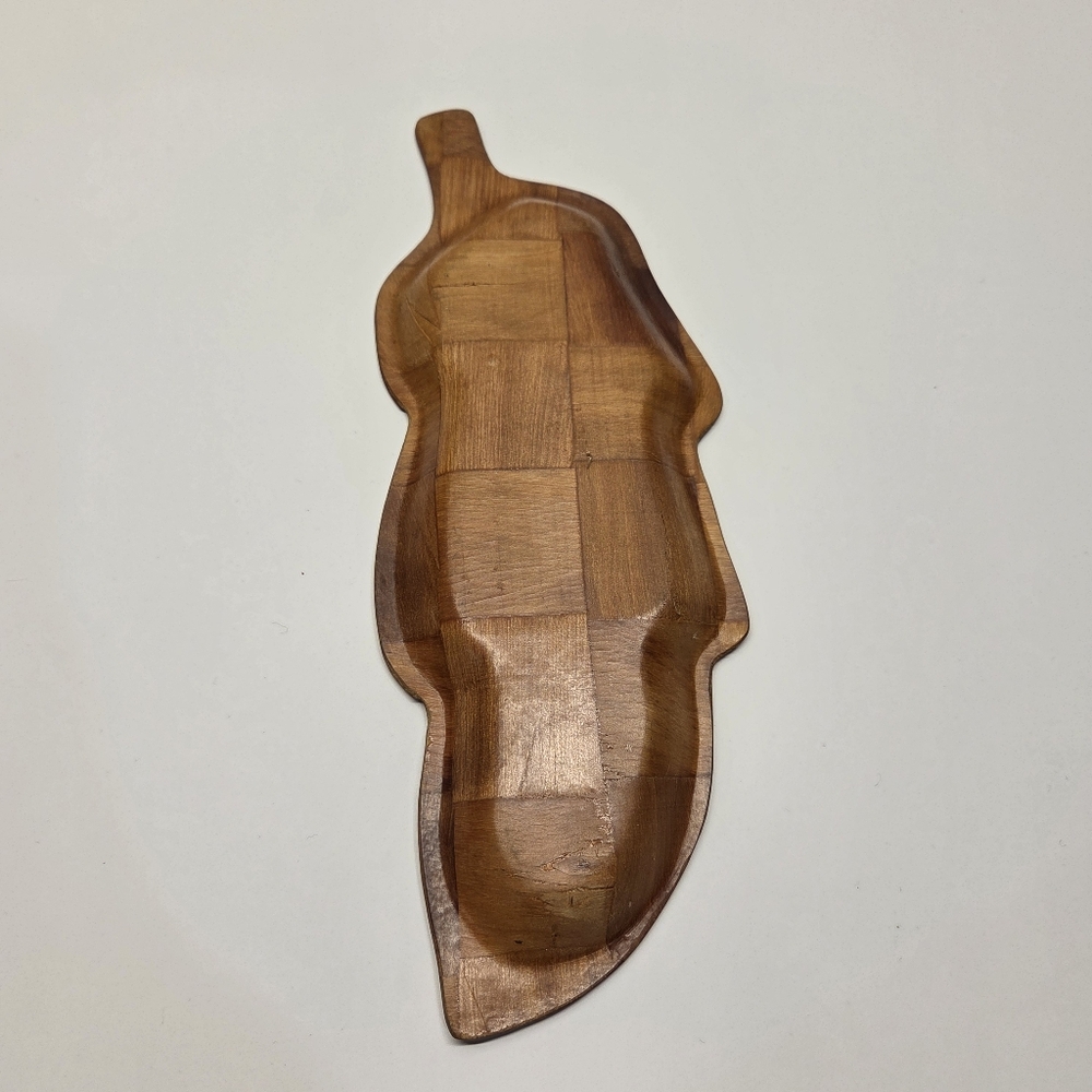 Vintage Crosshatched Woven Pressed Wood Leaf Shaped Tray MCM